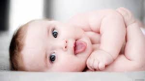 اگر خواب ببينيد نوزادي مشغول شنا كردن است ، نشانة آن است كه موفق مي شويد از گرفتاري و سختي جان سالم به در ببريد .
